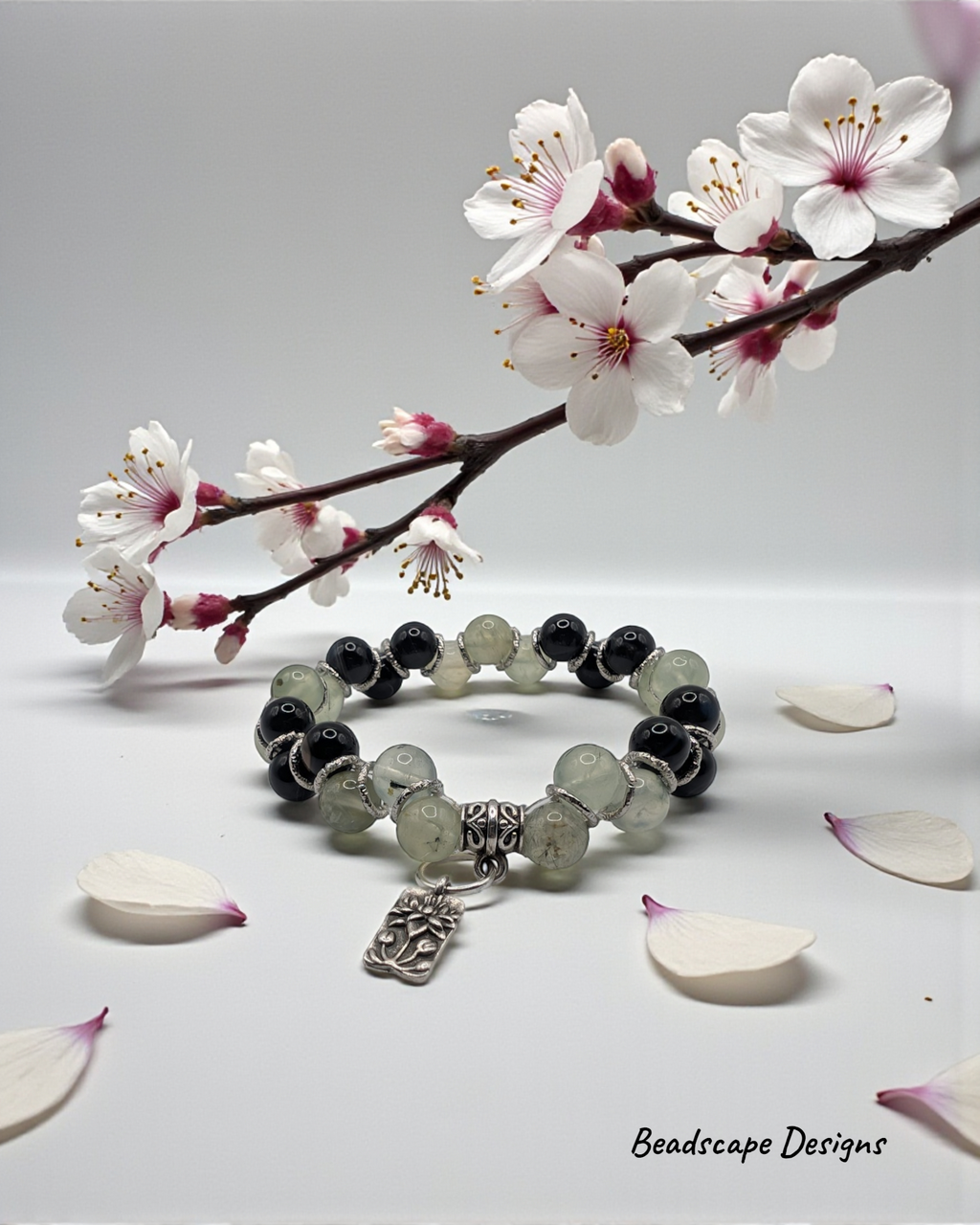 Black Sardonyx & Prehnite Zig Zag Stretch Bracelet with Flower Charm