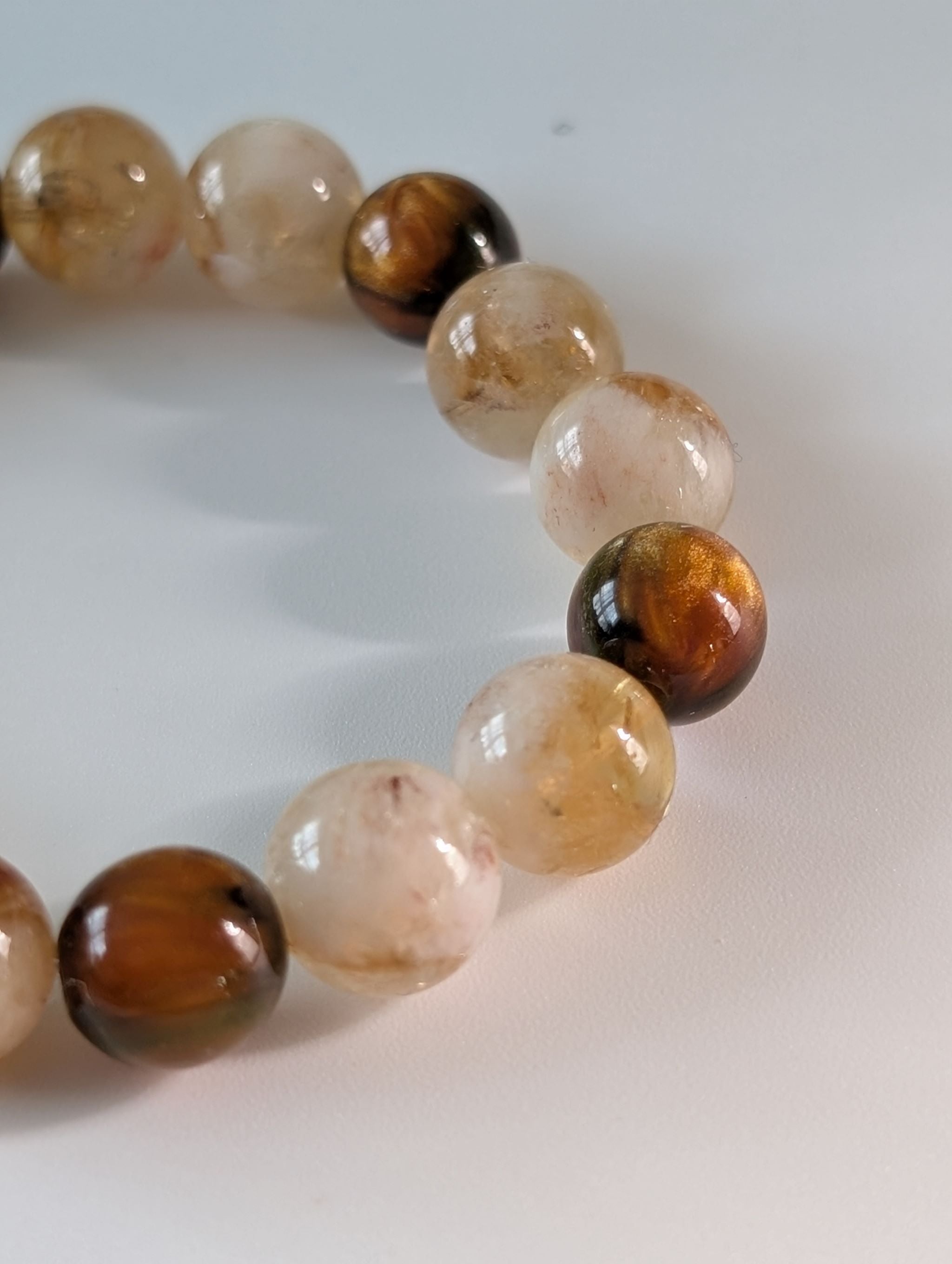 Citrine dark resin shimmer stretch bracelet detail, artisan gemstone jewelry