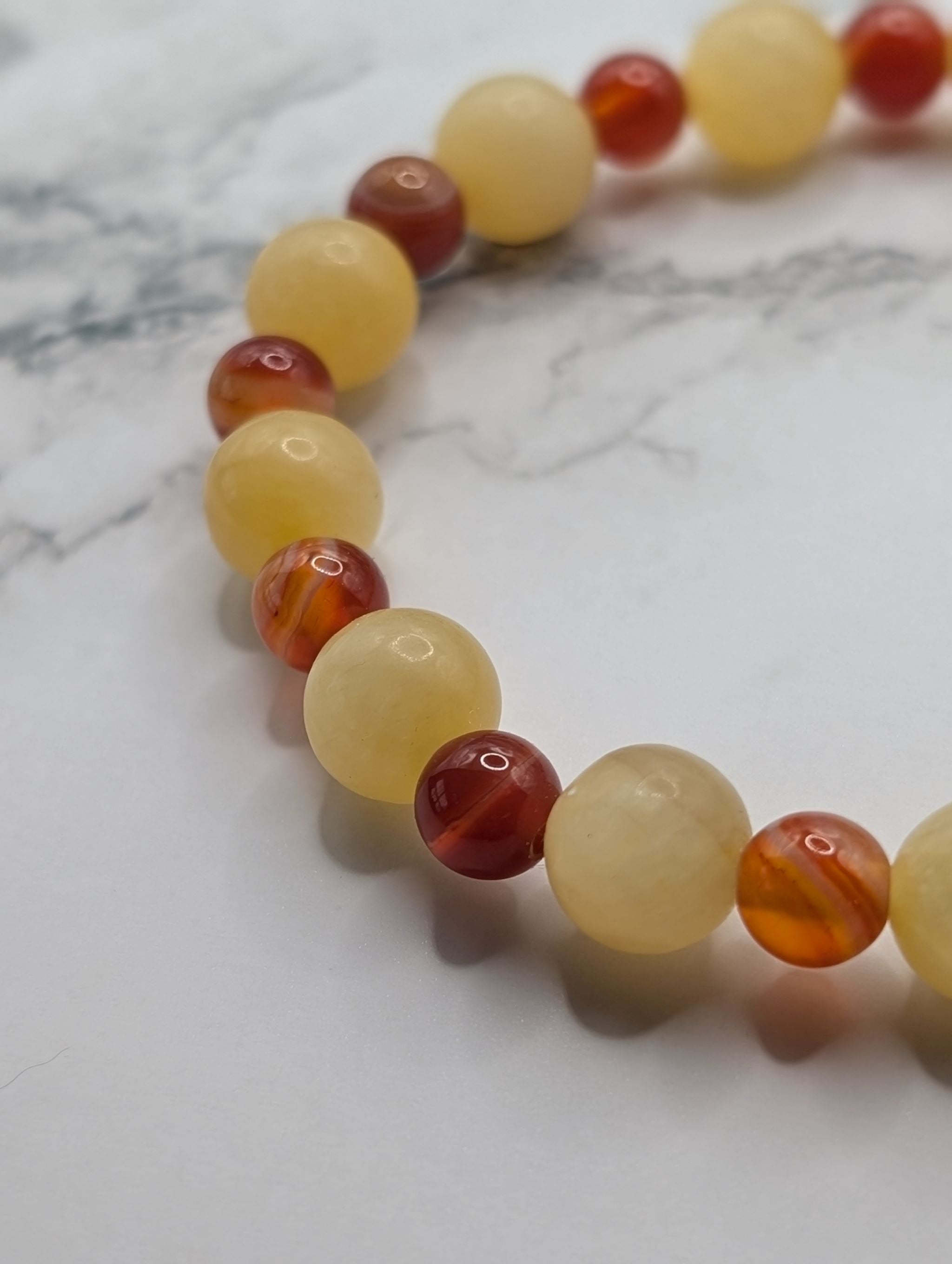 Honey stone carnelian stretch bracelet detail, natural gemstone jewelry