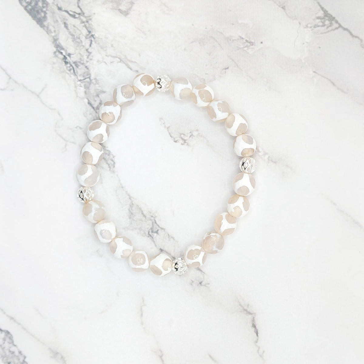 Tibetan Dzi-style Agate Bracelet — White & Silver Filigree
